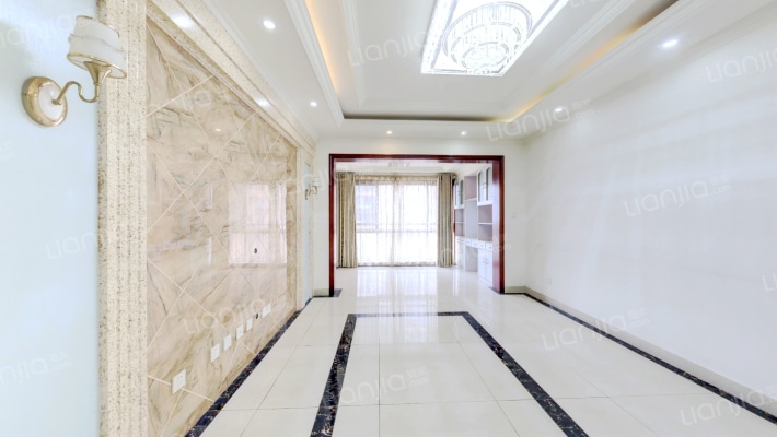 隆腾琴鹤帝景二手房实景图