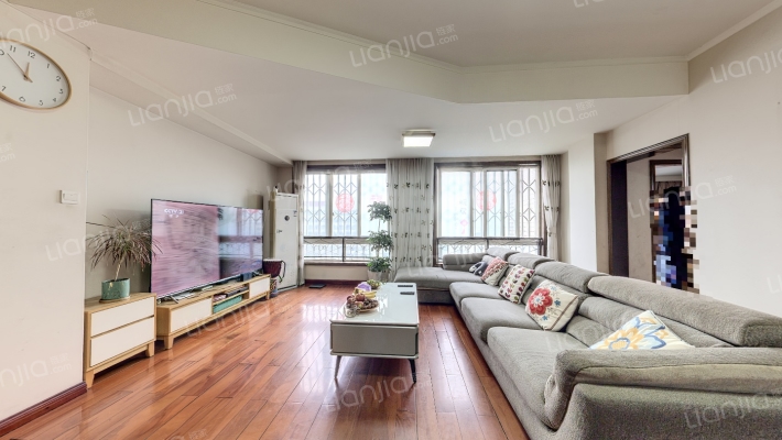 龙瑞苑二手房实景图