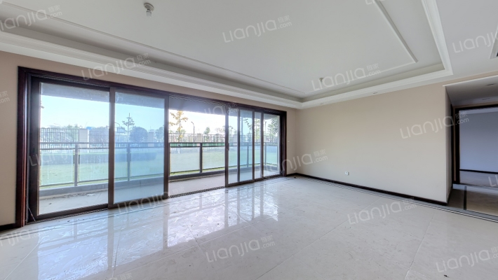 蓝光长岛国际五期二手房实景图