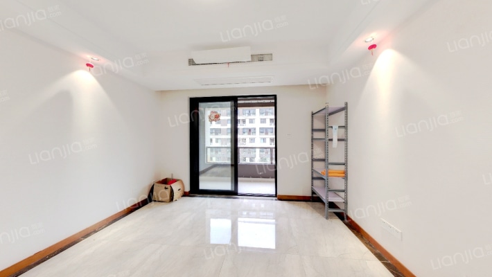 五矿晏山居二手房实景图