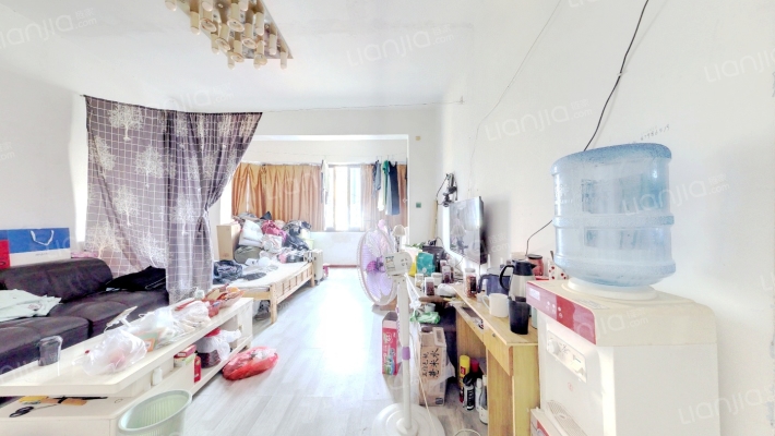 荷塘街98号院二手房实景图