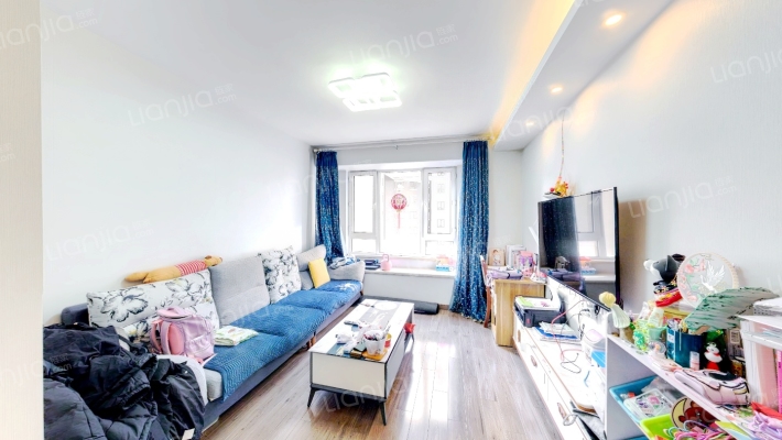 万科城市之光四号地二手房实景图