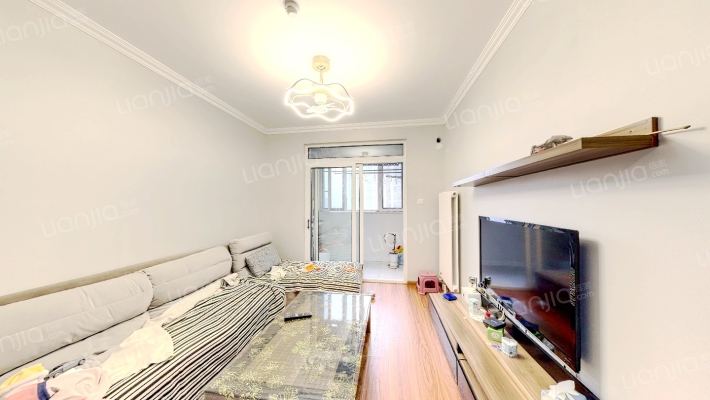 明湖盛景B区二手房实景图