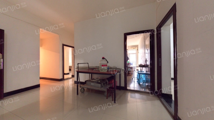 红石路13号二手房实景图