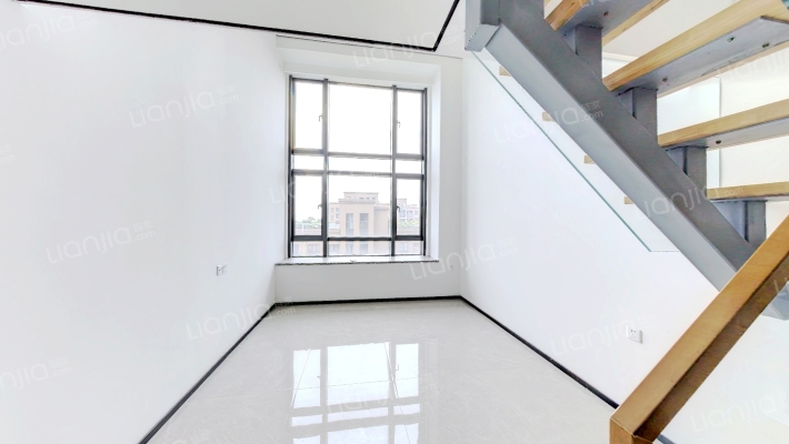 鸿业季华天地二手房实景图