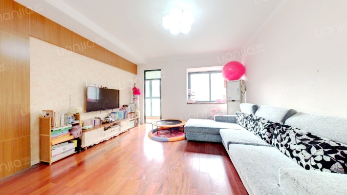 香港路浅水湾二手房实景图