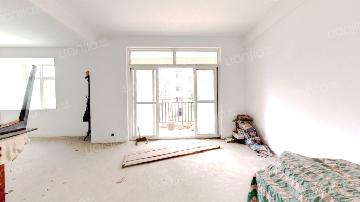 薇湖水岸二手房实景图