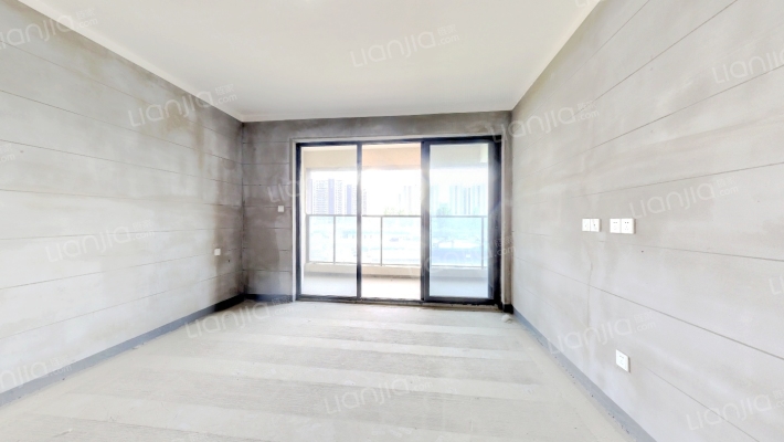 原岸一号院二手房实景图