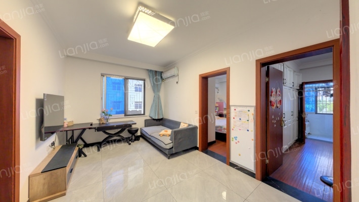 华艳新村二手房实景图