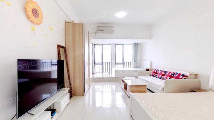 凯马汽车用品城二手房实景图