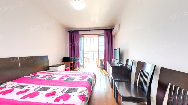 圣淘沙花城二手房实景图