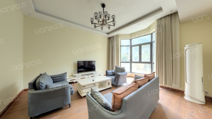 锦和嘉苑二手房实景图