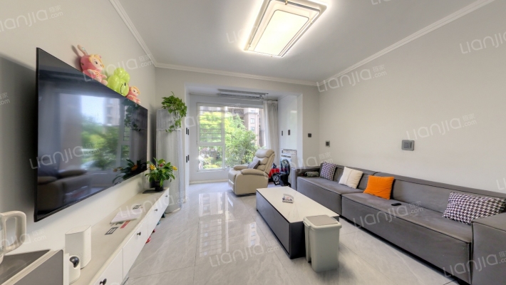 鑫江水青花园二手房实景图