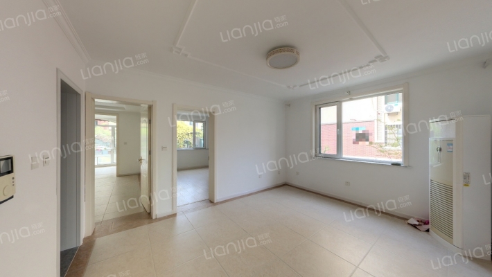 水岸花园二手房实景图