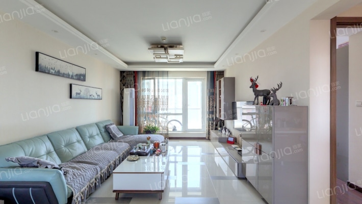 万科城市之光C区二手房实景图