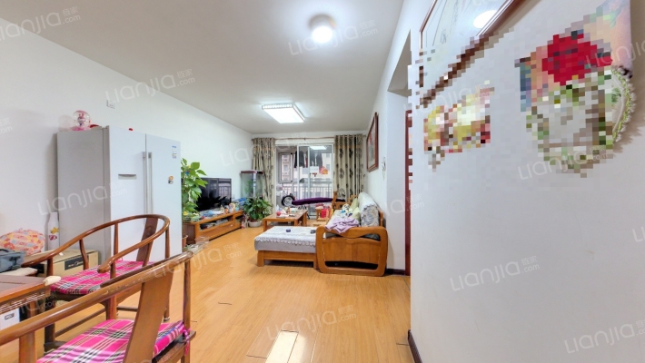 航都绿洲二手房实景图