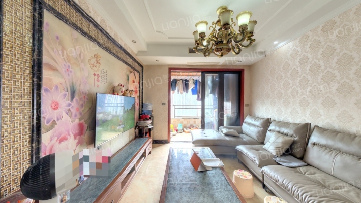 保利花半里百合园二手房实景图