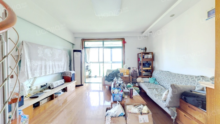 万临家园二手房实景图