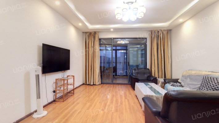 中天世纪新城四组团二手房实景图