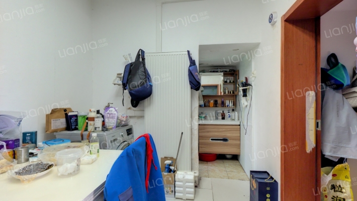 山潘三村二手房实景图