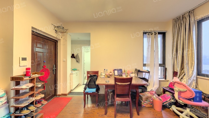 天成家园南区二手房实景图