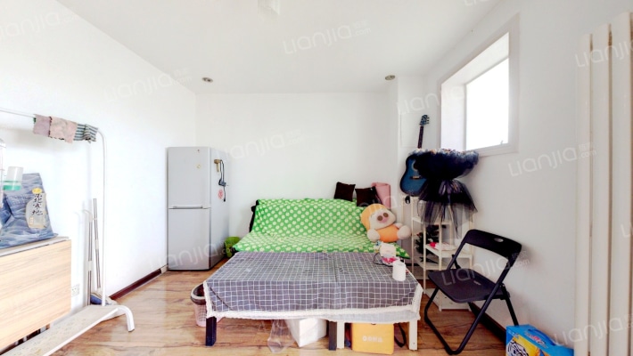 纯雅公寓二手房实景图