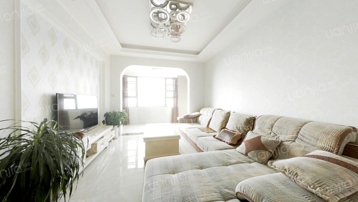 怡湖玫瑰苑二手房实景图