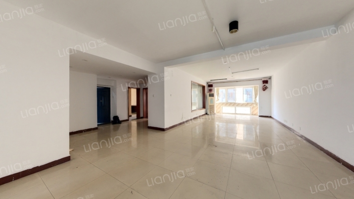 名实花园二手房实景图