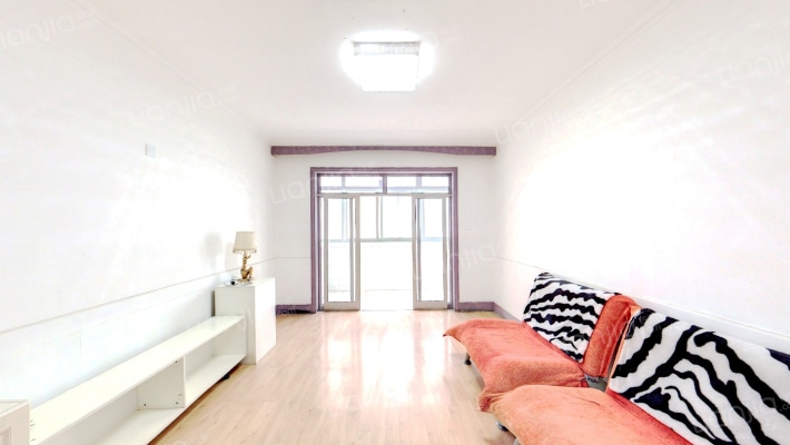 市商业银行二手房实景图