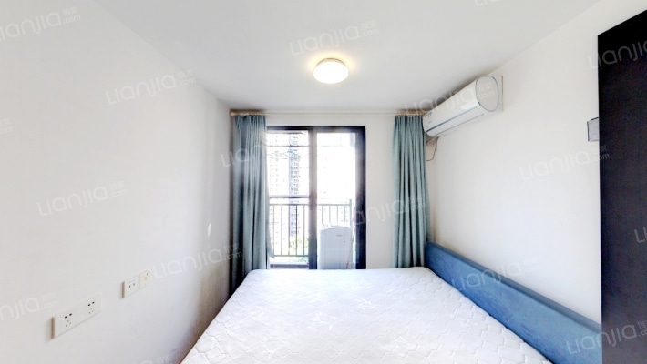 万科城市之光公寓二手房实景图