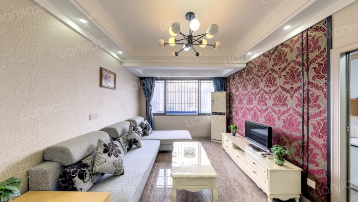 鸿恩新天地二手房实景图