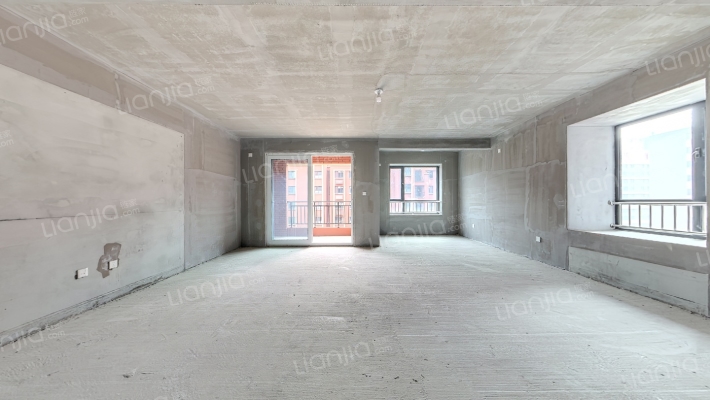 山水香堤溪岸二手房实景图