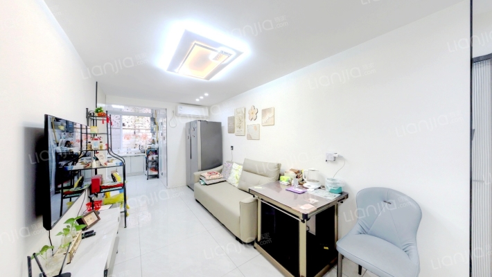 海天名阁二手房实景图