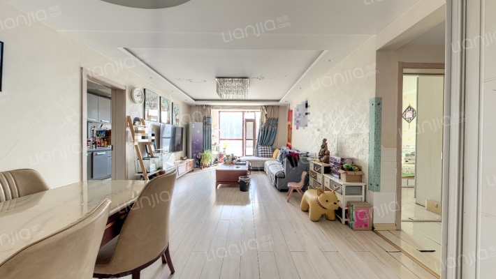 富登嘉小区二手房实景图