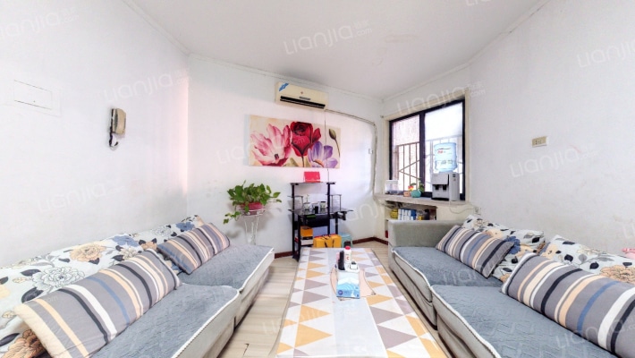 枫叶高层小区二手房实景图