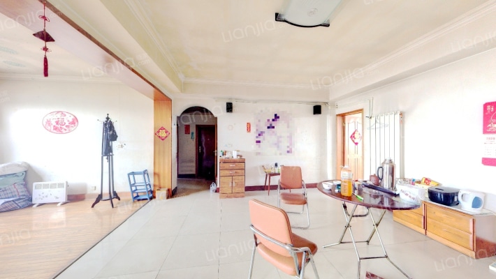 旭日里二手房实景图