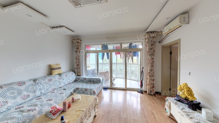 金碧园小区二手房实景图