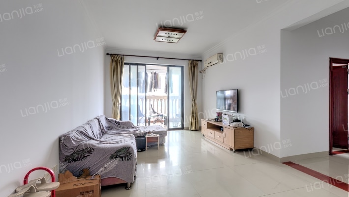 世纪铂爵二手房实景图