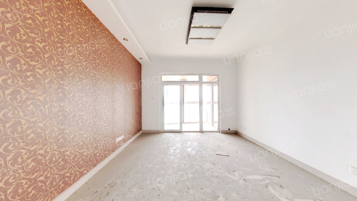 水岸华庭二手房实景图