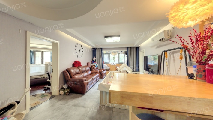 鹿鸣苑二手房实景图