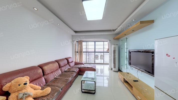 中鼎江岸花城二手房实景图