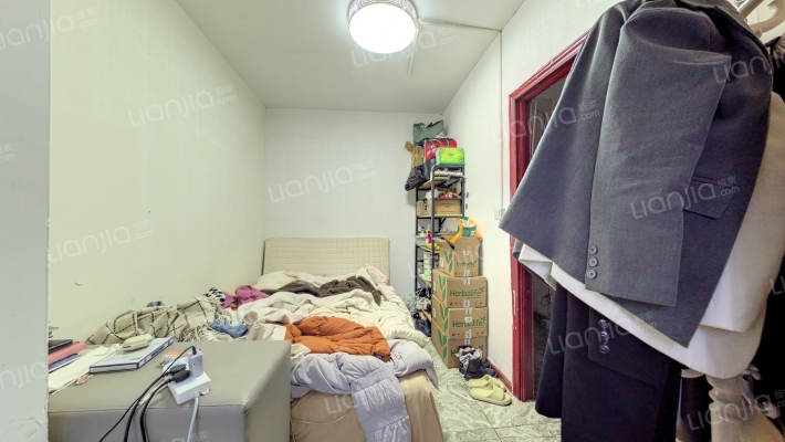 棕南西街7号二手房实景图