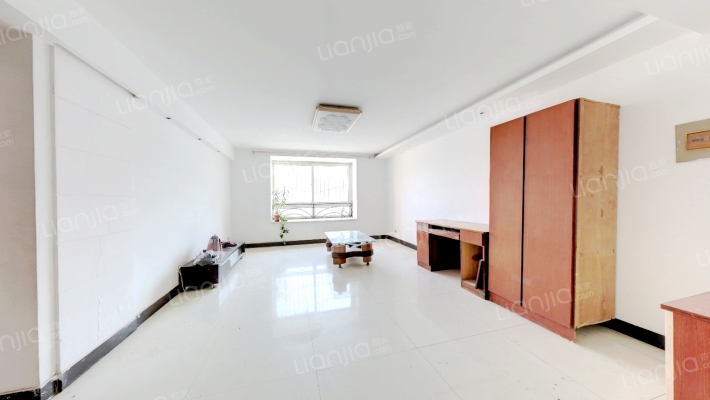 海天阳光园二手房实景图