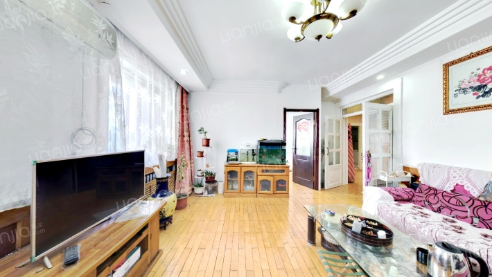 北七小区二手房实景图