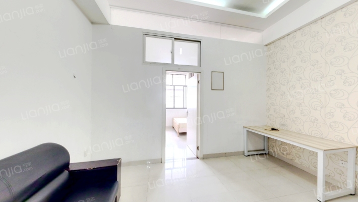 中珠水晶堡二手房实景图