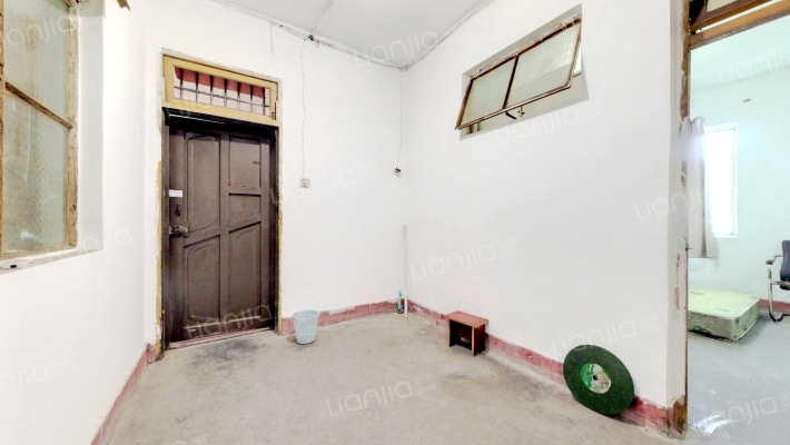 九千生活区二手房实景图