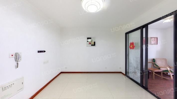 溪南里东区二手房实景图