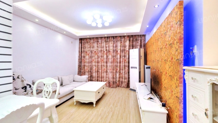 旭辉玫瑰湾二手房实景图