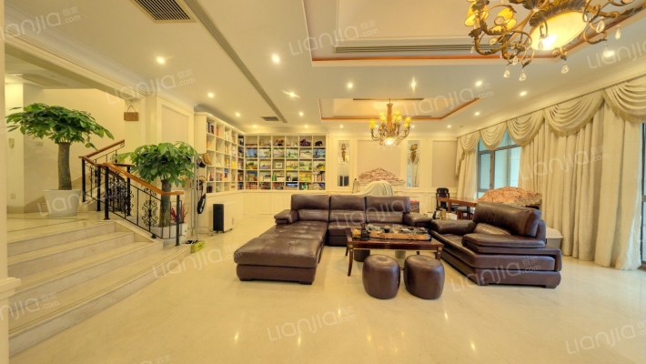 世茂湖滨花园(别墅)二手房实景图