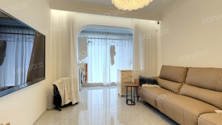 正弘碧湖苑二手房实景图